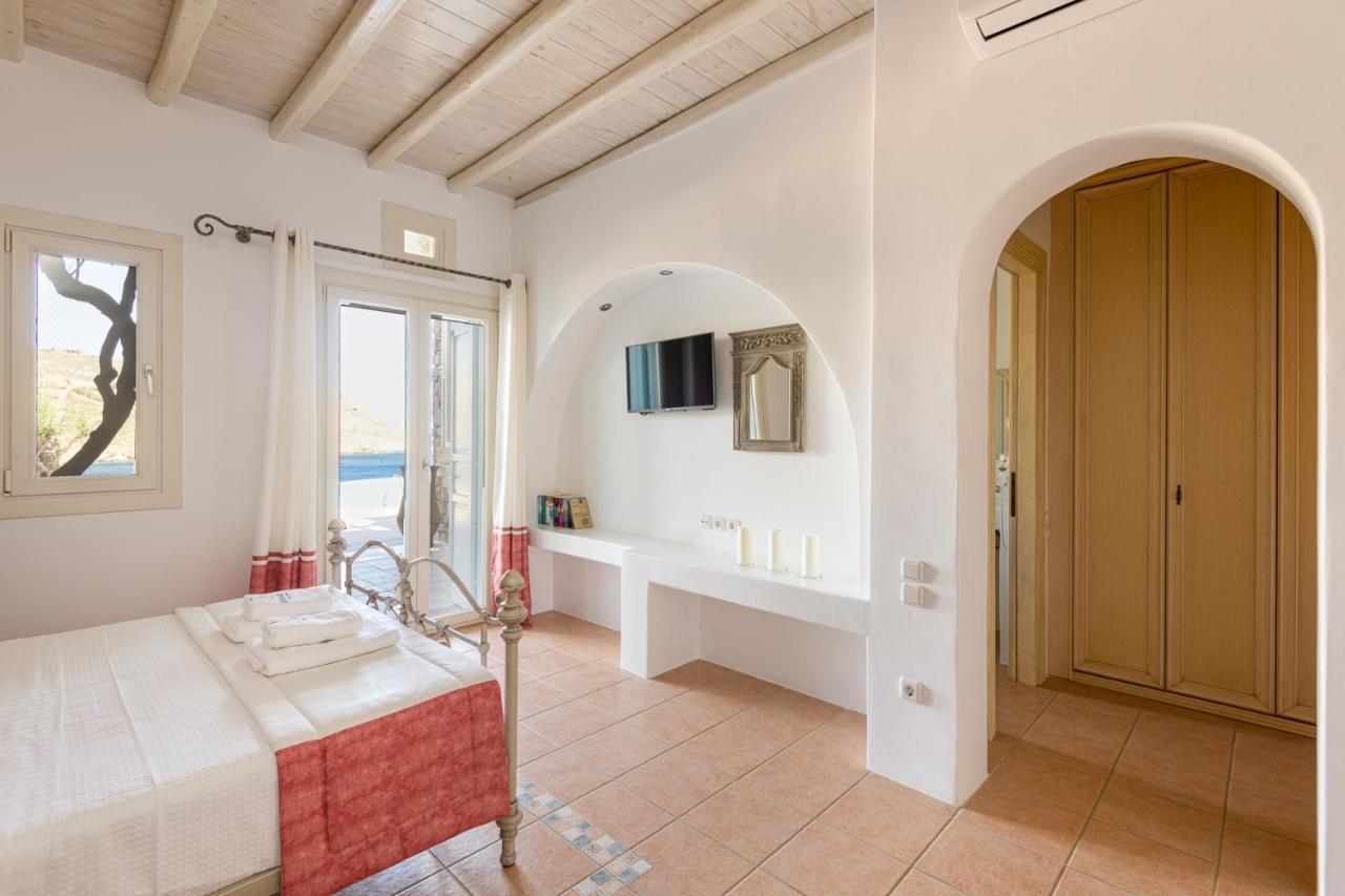 Etesians Luxury Suites Plage de Super Paradise Extérieur photo